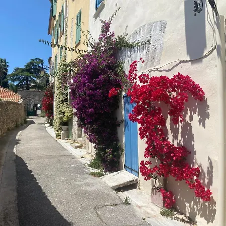 La Maison Sainte Claire